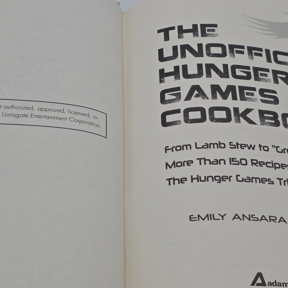 Hunger Games Cookbook All Ages Hardcover Black 150+ Recipes Fan Gift Dystopian - Picture 8 of 8